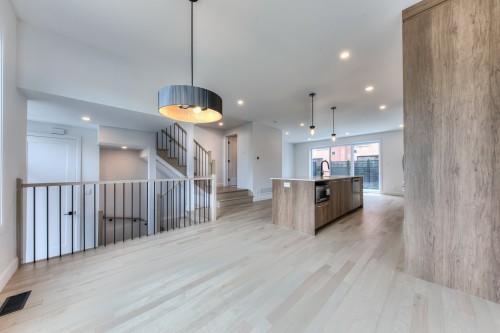 Salle à manger - 2920 Rue Cloutier, Brossard, QC 
