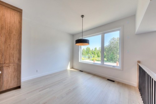Salle à manger - 2920 Rue Cloutier, Brossard, QC 