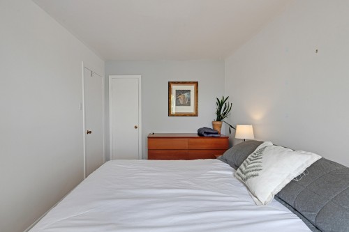 Bedroom - 2424 Av. De Mayfair, Montréal (Côte-Des-Neiges/Notre-Dame-De-Grâce), QC - Indoor Photo Showing Bedroom