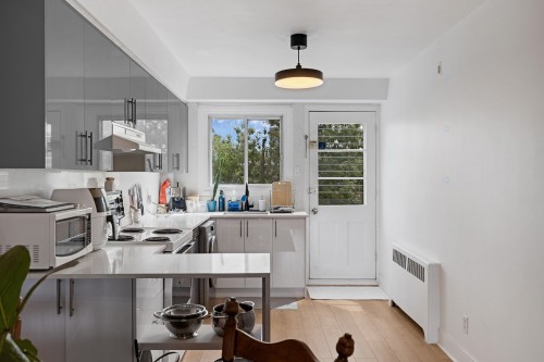 Kitchen - 2424 Av. De Mayfair, Montréal (Côte-Des-Neiges/Notre-Dame-De-Grâce), QC - Indoor