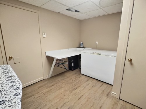 Salle de lavage - 87 Rue D'Évain, Rouyn-Noranda, QC 
