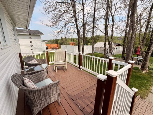 Terrasse - 87 Rue D'Évain, Rouyn-Noranda, QC 