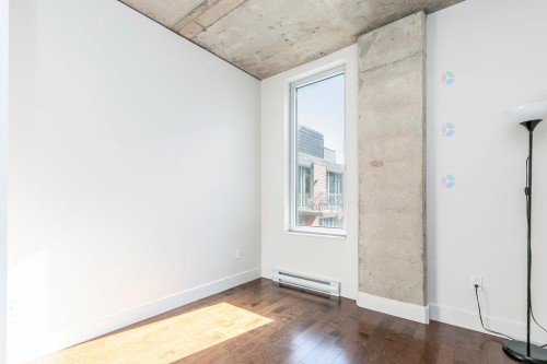 Chambre à coucher - 901-888 Rue Wellington, Montréal (Ville-Marie), QC - Indoor Photo Showing Other Room