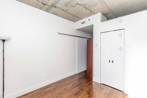 Chambre à coucher - 901-888 Rue Wellington, Montréal (Ville-Marie), QC - Indoor Photo Showing Other Room