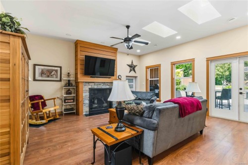 5480 Sooke Rd, Sooke, BC 