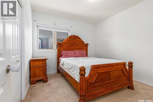 27 Belmont Crescent, Moose Jaw, SK 