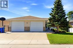 3407 Bishop CRESCENT E  Regina, SK S4Z 1A1
