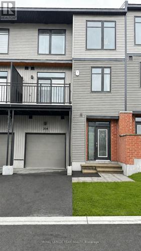 204 TUSSOCK PRIVATE  Ottawa, ON K1X 0M8