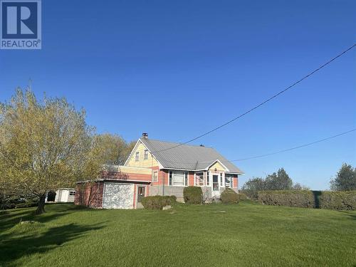 2280 Huron Line, Richards Landing, ON 