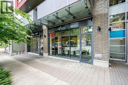 375-377 E BROADWAY  Vancouver, BC V5T 1W6