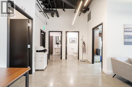 375-377 E Broadway, Vancouver, BC 