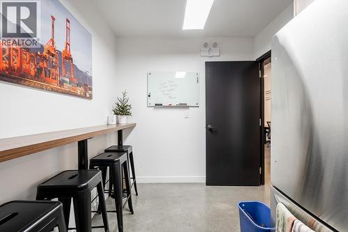 375-377 E Broadway, Vancouver, BC 