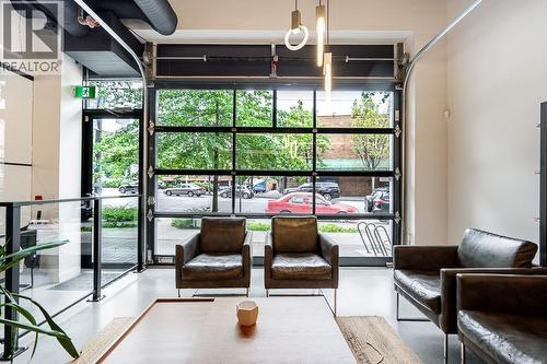 375-377 E Broadway, Vancouver, BC 