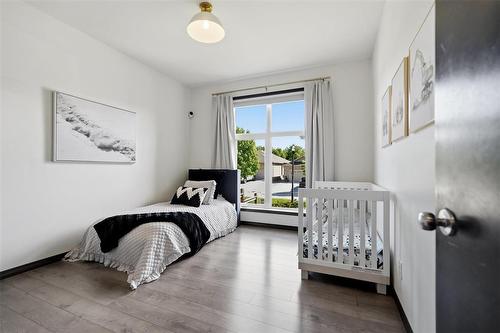 Bedroom - 31 Edenwood Place, Winnipeg, MB 