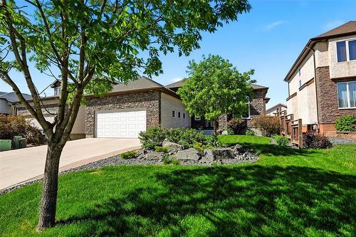 Be sure to watch the video tour! - 31 Edenwood Place, Winnipeg, MB 