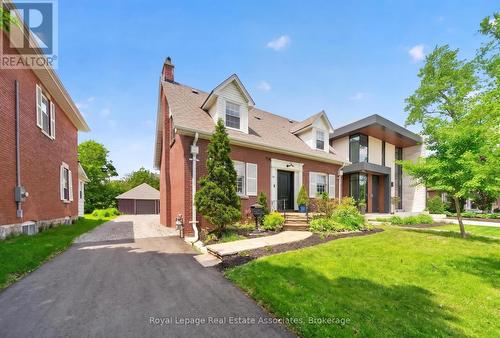 24 PEEL AVENUE  Brampton, ON L6W 1X2