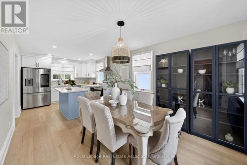 24 PEEL AVENUE  Brampton, ON L6W 1X2