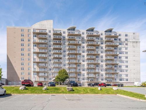 1207 60 Walter Havill Drive  Halifax, NS B3N 0A7