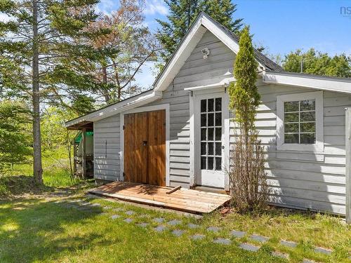 3 Ryers Lane, Shelburne, NS 