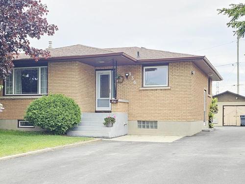 936 Broadmore Avenue  Thunder Bay, ON P7E 2Y5