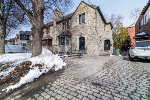 Front of Structure - 4563 Av. De Kensington, Montréal (Côte-Des-Neiges/Notre-Dame-De-Grâce), QC 