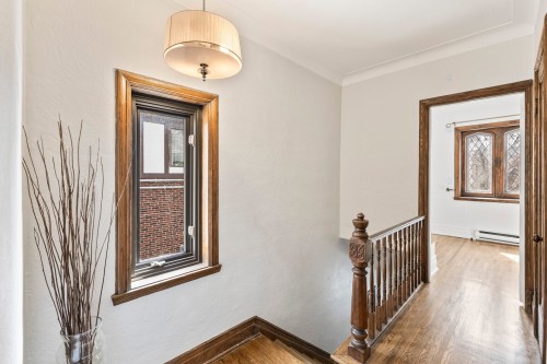 Passageway - 4563 Av. De Kensington, Montréal (Côte-Des-Neiges/Notre-Dame-De-Grâce), QC 