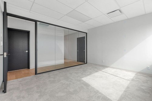 Other - 200-130 Boul. De Mortagne, Boucherville, QC - Indoor Photo Showing Other Room