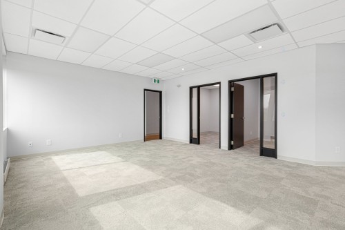 Other - 200-130 Boul. De Mortagne, Boucherville, QC - Indoor Photo Showing Other Room