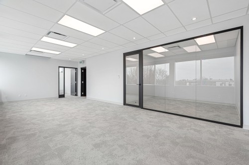 Other - 200-130 Boul. De Mortagne, Boucherville, QC - Indoor Photo Showing Other Room