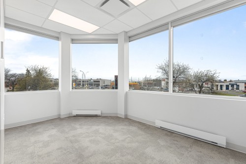 Office - 200-130 Boul. De Mortagne, Boucherville, QC -  Photo Showing Other Room