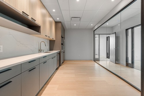 Kitchen - 200-130 Boul. De Mortagne, Boucherville, QC - Indoor