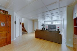 Family Room - 