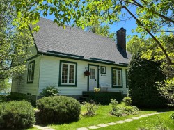 4160 Ch. de la Chapelle  Rouyn-Noranda, QC J9Y 1T2