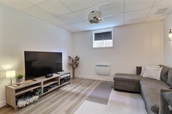 Family Room - 