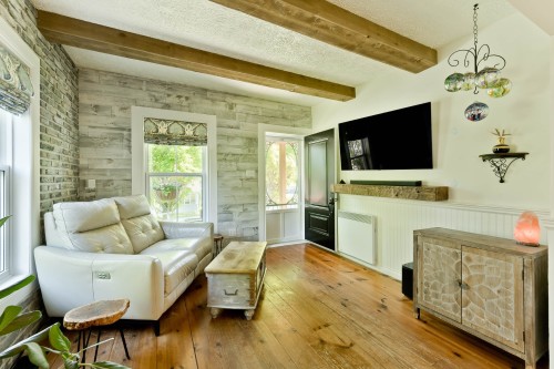 Salon - 342 Ch. Parker, Dixville, QC 