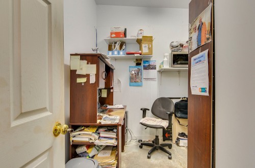 Bureau - 12 Rue Du Dépôt, Sutton, QC 