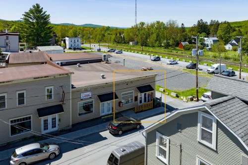 Vue d'ensemble - 12 Rue Du Dépôt, Sutton, QC 