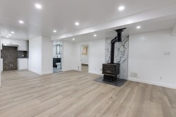 Family Room - 