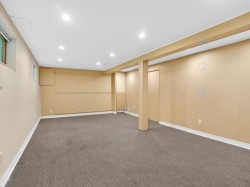 Family Room - 