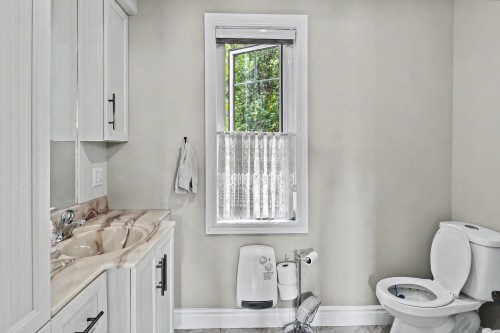 Bathroom - 888 Ch. Des Merles, Rapide-Danseur, QC 