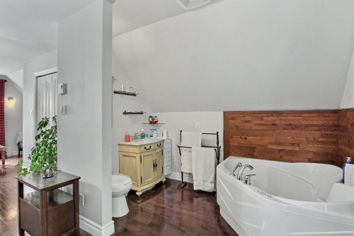 Master Bathroom - 888 Ch. Des Merles, Rapide-Danseur, QC 