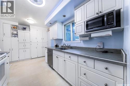 1313 N Avenue S, Saskatoon, SK 