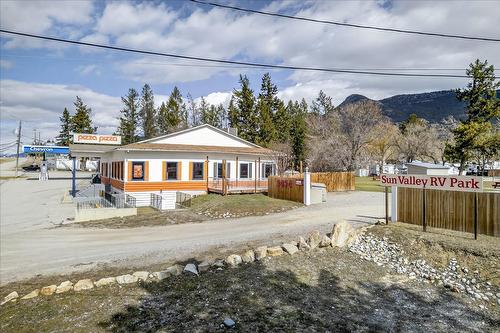 1474 93 95 Highway, Windermere, BC 