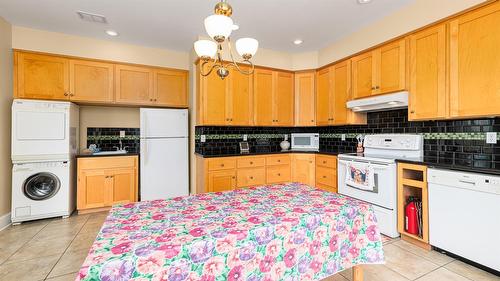 1062 Simmons Road, Creston, BC 