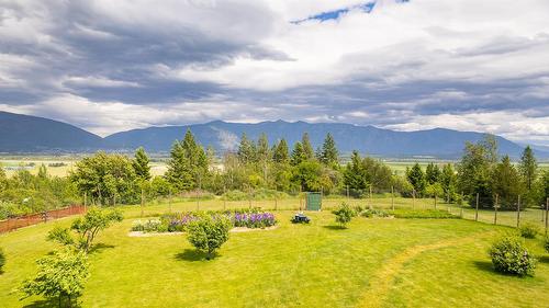 1062 Simmons Road, Creston, BC 