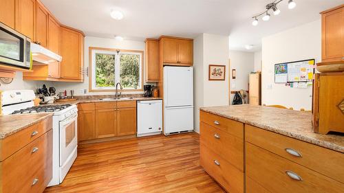 3908 Haskins Road, Erickson, BC 