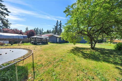 2230 Hemer Rd, Nanaimo, BC 