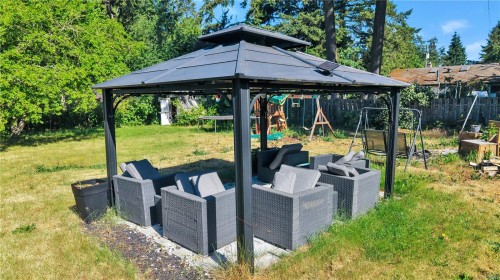 2230 Hemer Rd, Nanaimo, BC 