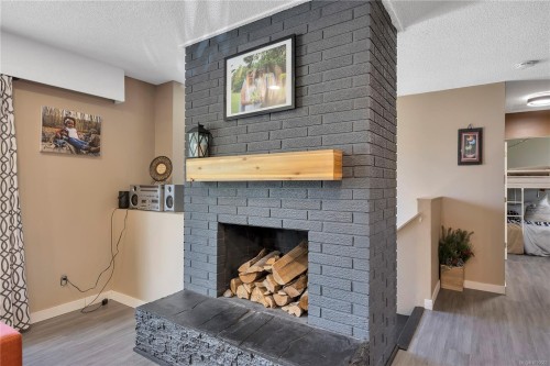 2230 Hemer Rd, Nanaimo, BC 