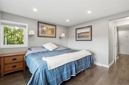 430 Davis Rd, Ladysmith, BC 
